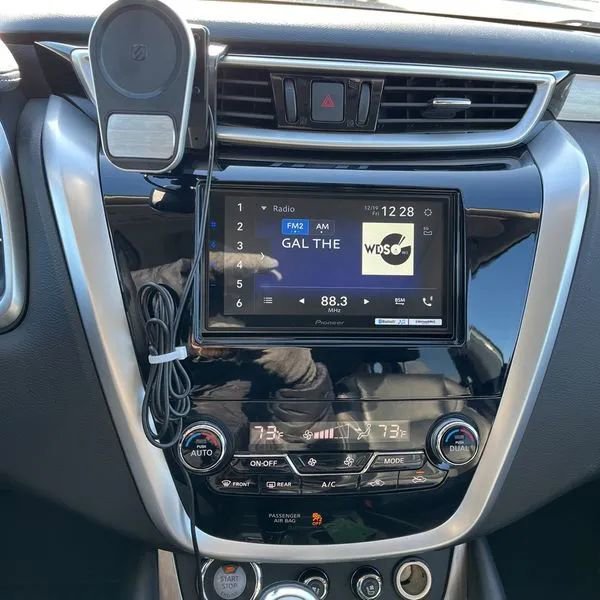 Used 2015 Nissan Murano Platinum w/ Platinum Technology Package image 17