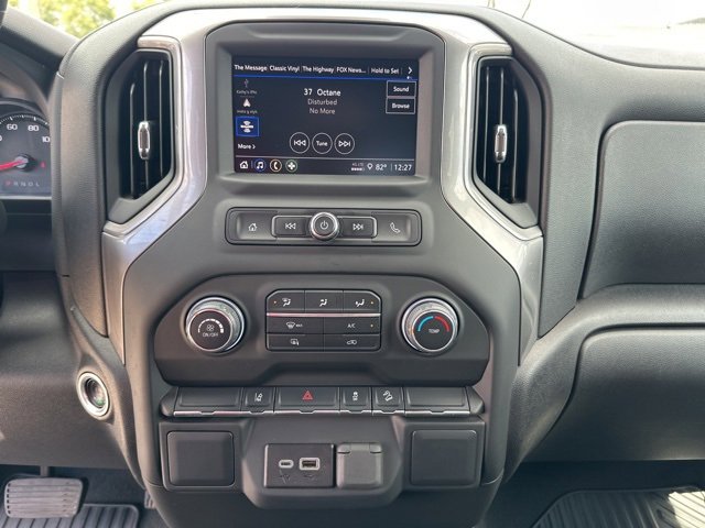 Used 2024 Chevrolet Silverado 2500 Custom w/ Z71 Off-Road Package image 33