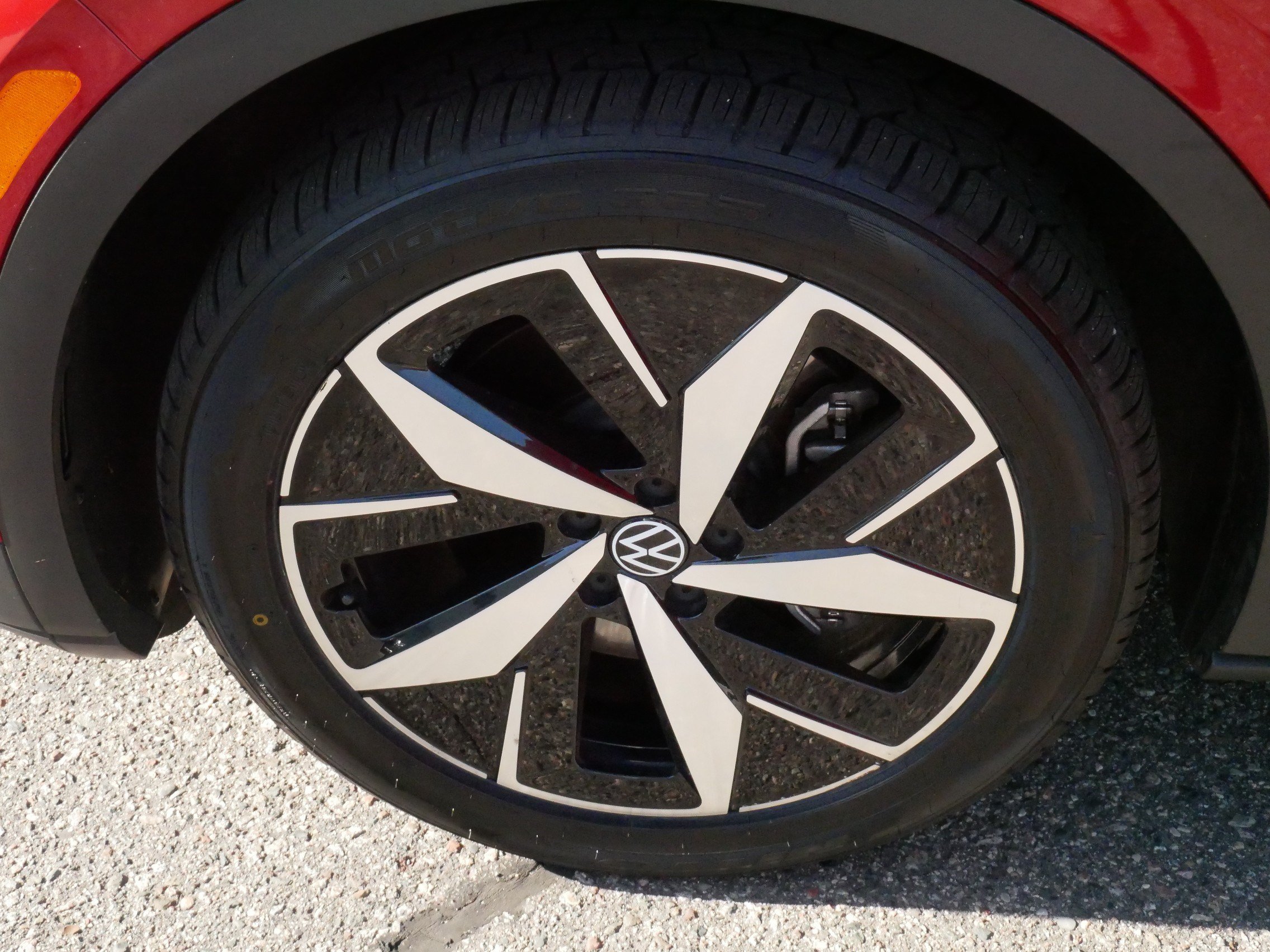 Certified 2024 Volkswagen ID.4 Pro S AWD/4WD image 15