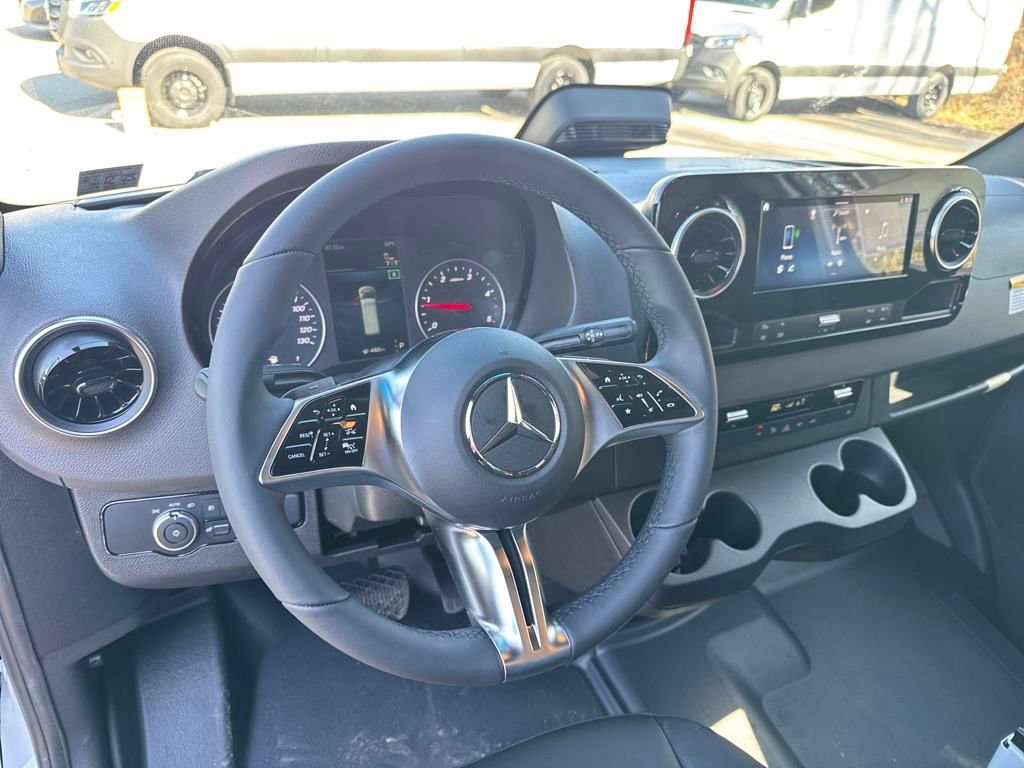 New 2025 Mercedes-Benz Sprinter 3500 image 13