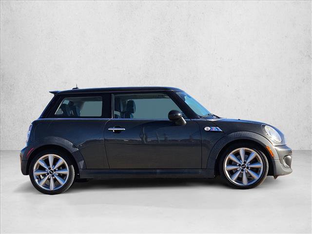 Used 2013 MINI Cooper S image 4