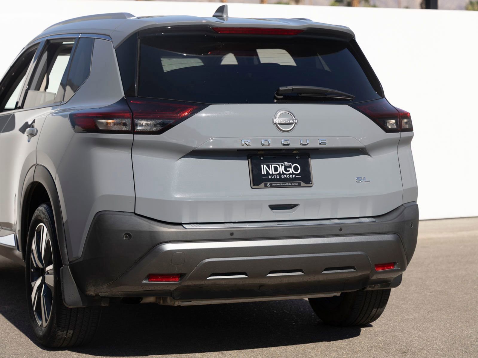 Used 2023 Nissan Rogue SL FWD image 8