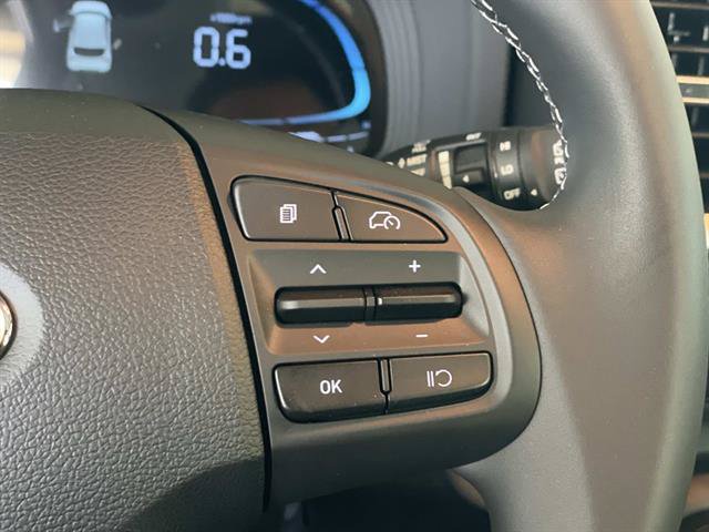 New 2026 Hyundai Venue SEL FWD image 9