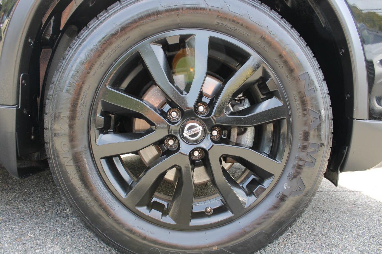 Used 2019 Nissan Rogue SV image 22