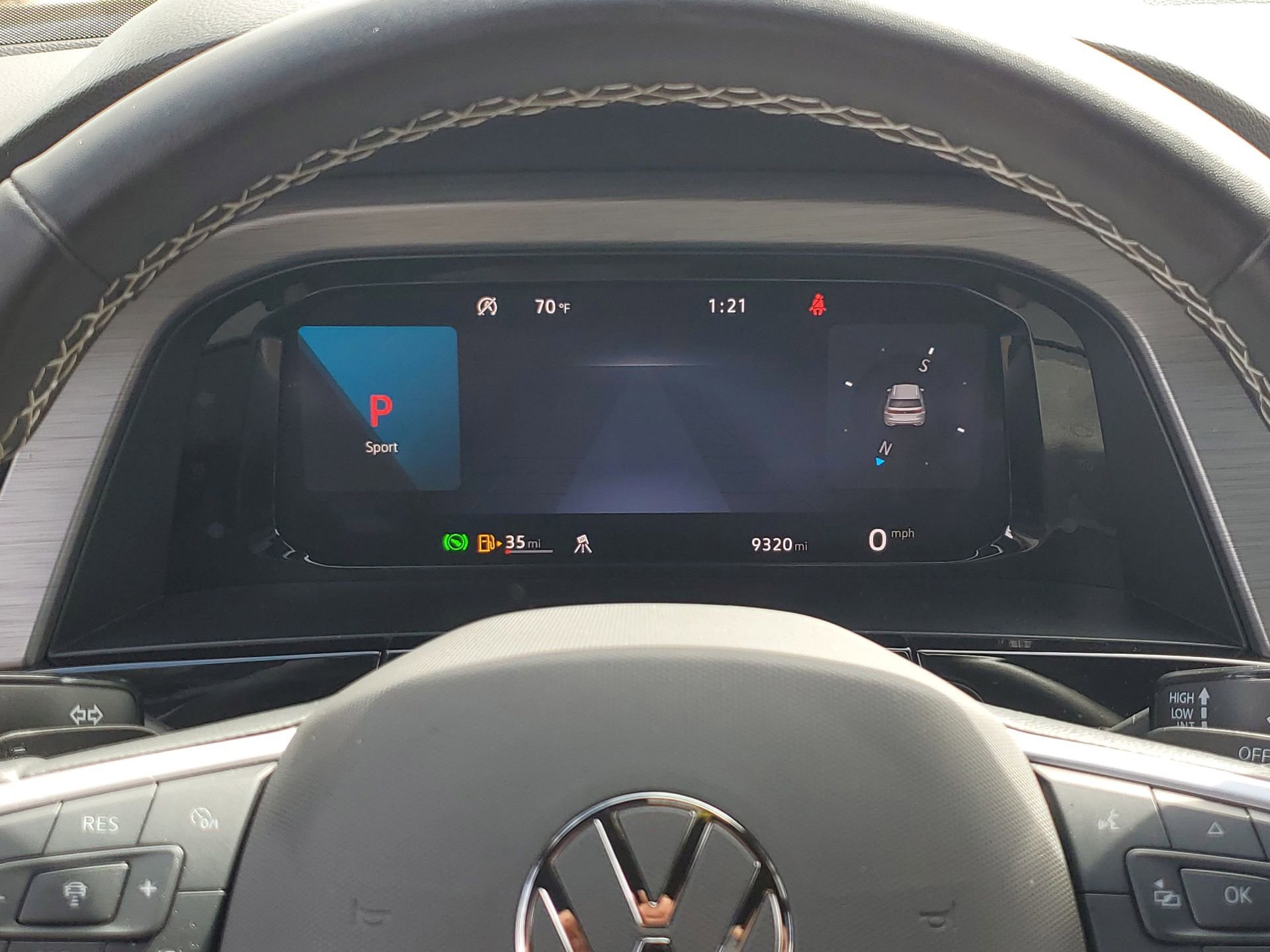 Used 2025 Volkswagen Atlas Cross Sport SE w/ Black Wheel Package image 25