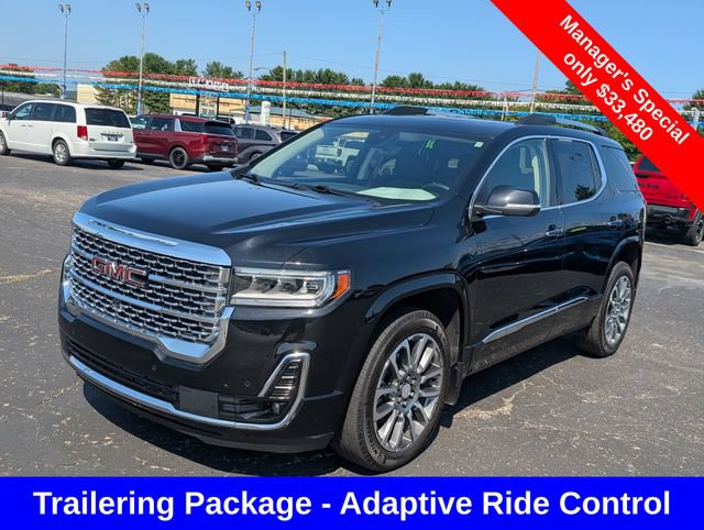 Used 2023 GMC Acadia Denali w/ Denali Ultimate Package AWD/4WD image 3
