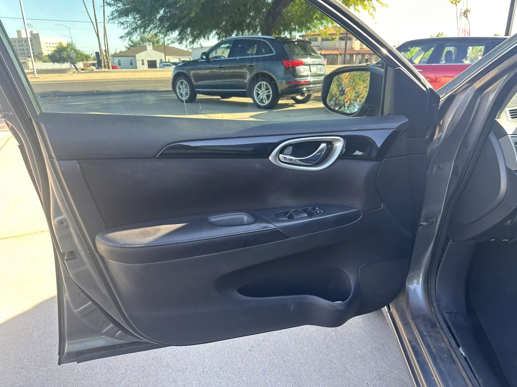 Used 2017 Nissan Sentra S FWD image 12