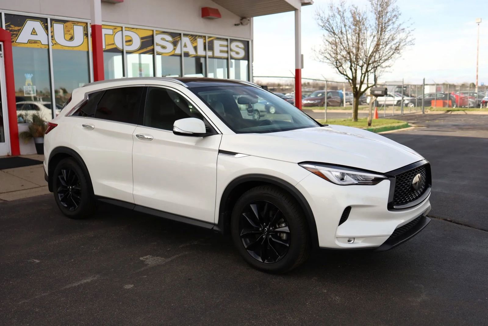 Used 2021 INFINITI QX50 Luxe AWD/4WD image 3