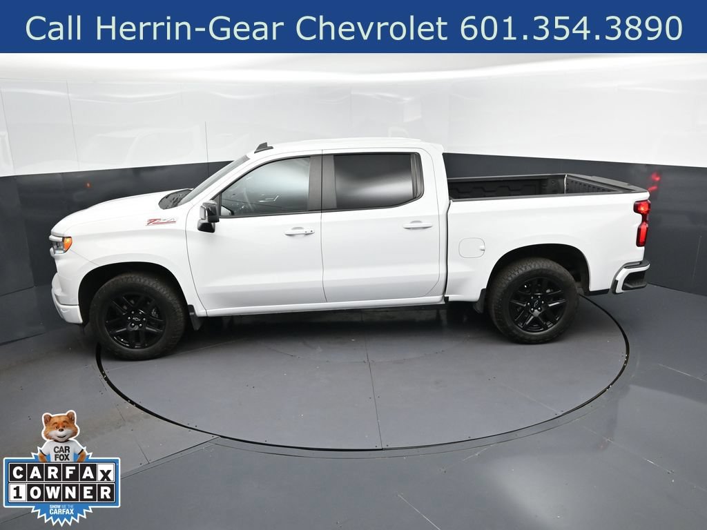 Used 2023 Chevrolet Silverado 1500 RST AWD/4WD image 26