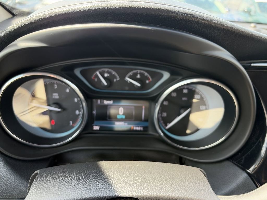 Used 2017 Buick Envision Essence image 15