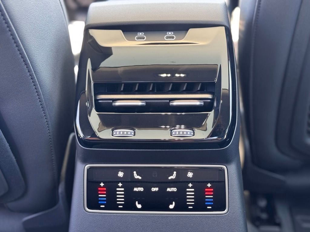 New 2026 Audi A6 Premium Plus AWD/4WD image 22