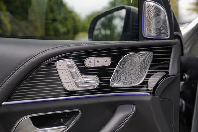 Used 2021 Mercedes-Benz Maybach GLS 600 4MATIC image 64