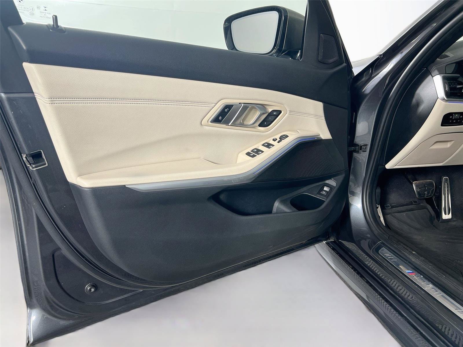Used 2020 BMW M340i xDrive w/ Premium Package AWD/4WD image 19