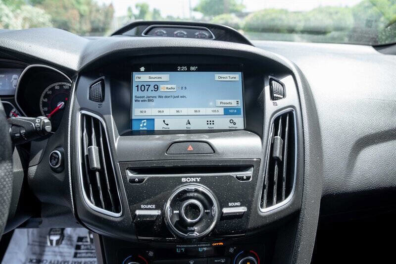 Used 2016 Ford Focus ST w/ Equipment Group 402A image 16
