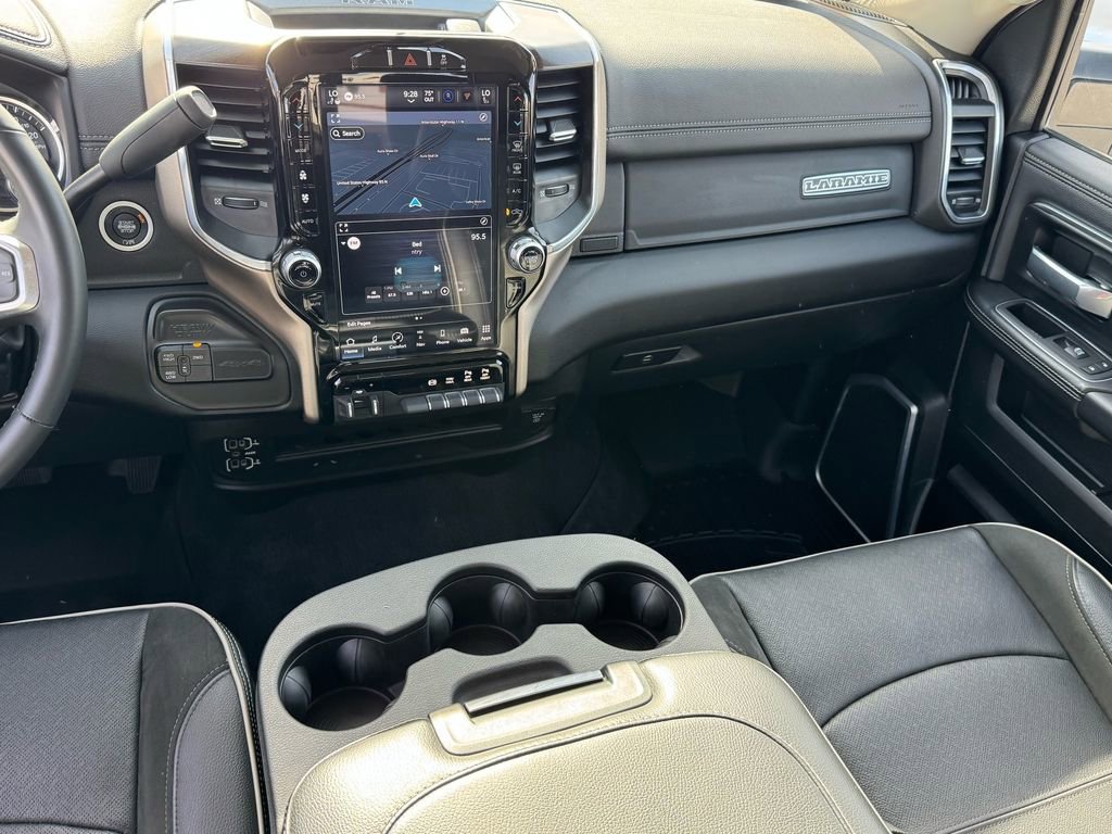 Used 2024 RAM 2500 Laramie AWD/4WD image 14