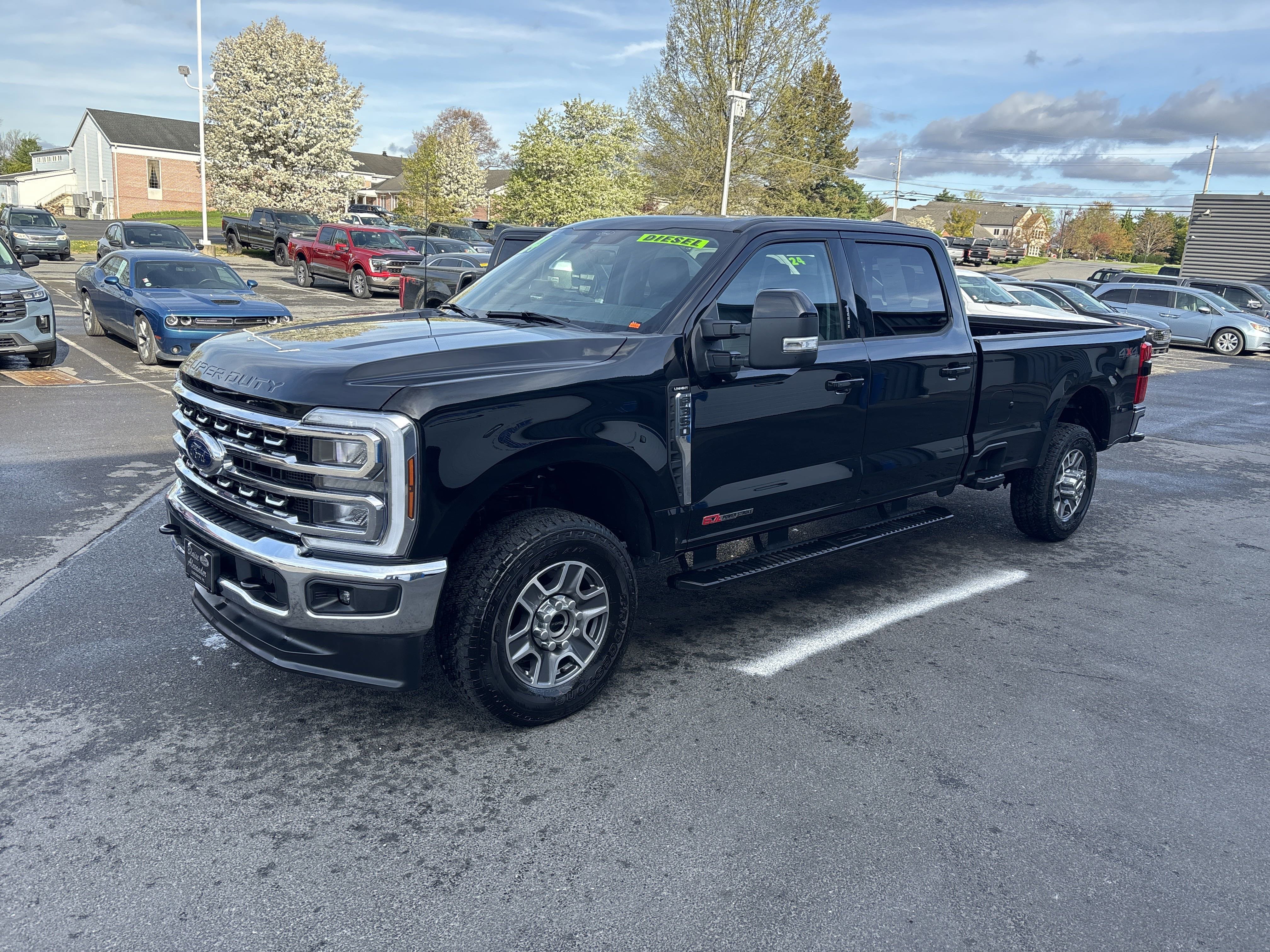 Used 2024 Ford F350 Lariat w/ Camper Package image 8