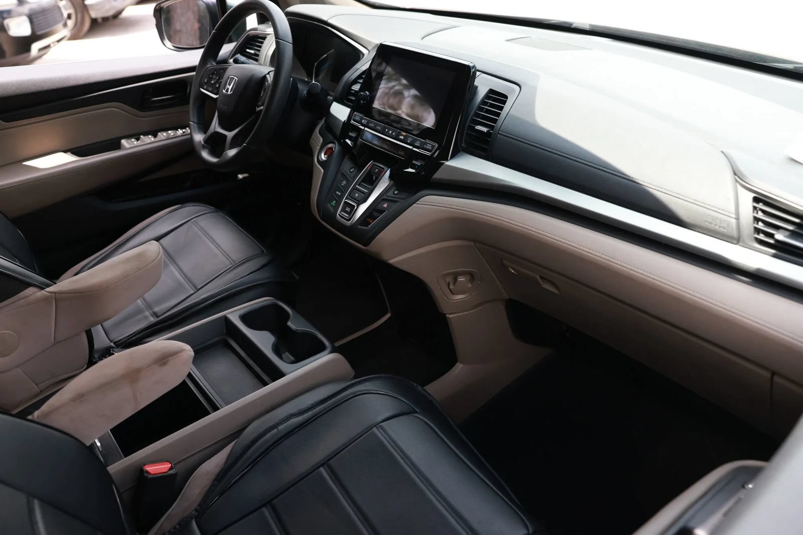 Used 2020 Honda Odyssey EX image 27