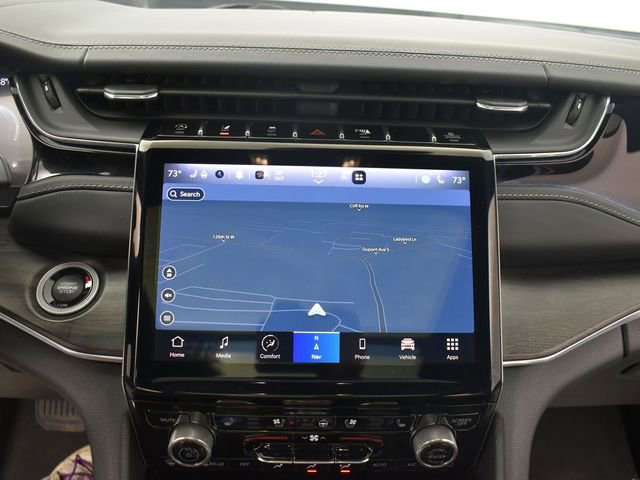 Used 2023 Jeep Grand Cherokee L Overland image 12