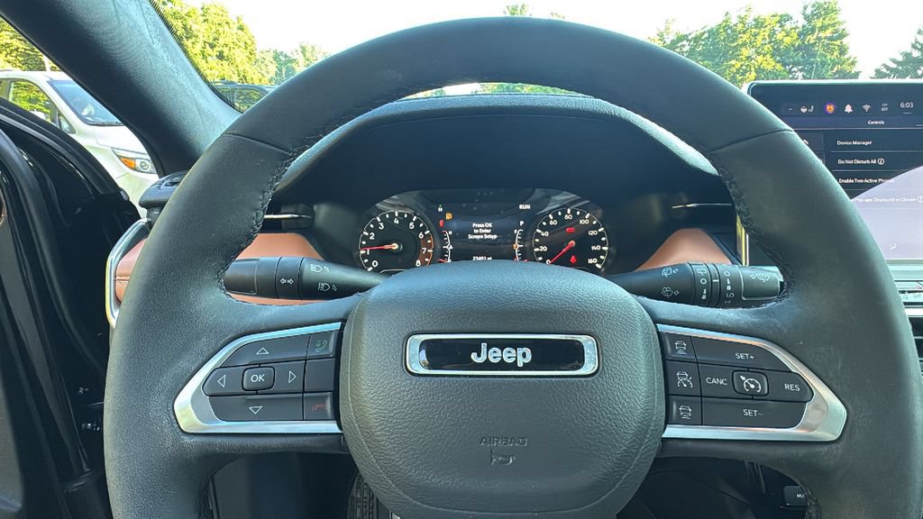 Used 2024 Jeep Compass Limited AWD/4WD image 16