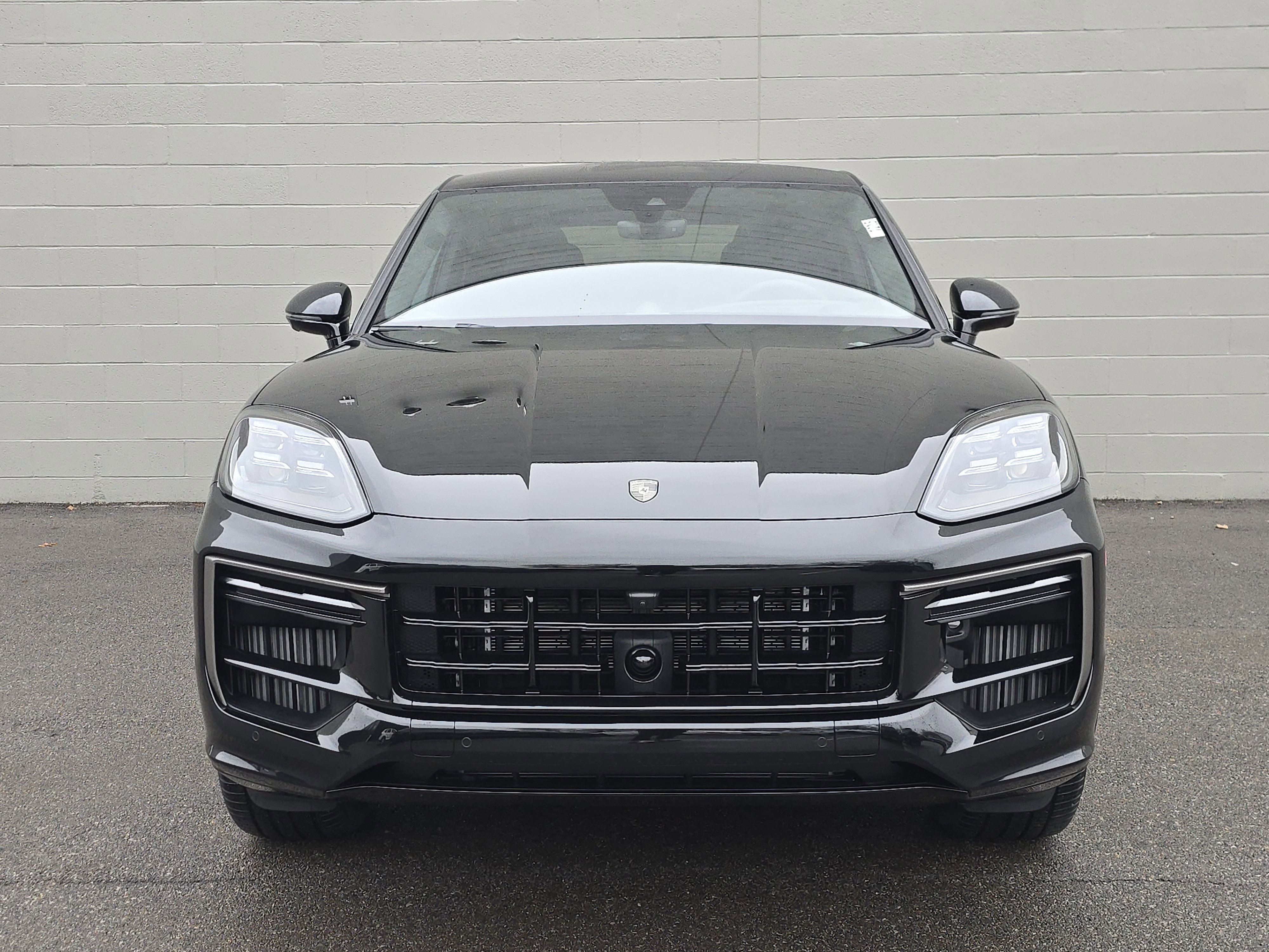 New 2026 Porsche Cayenne Turbo image 6