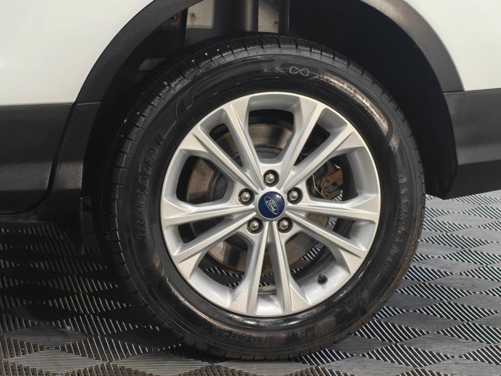 Used 2019 Ford Escape SE AWD/4WD image 41