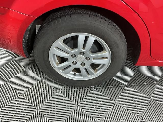 Used 2012 Chevrolet Sonic LT FWD image 18