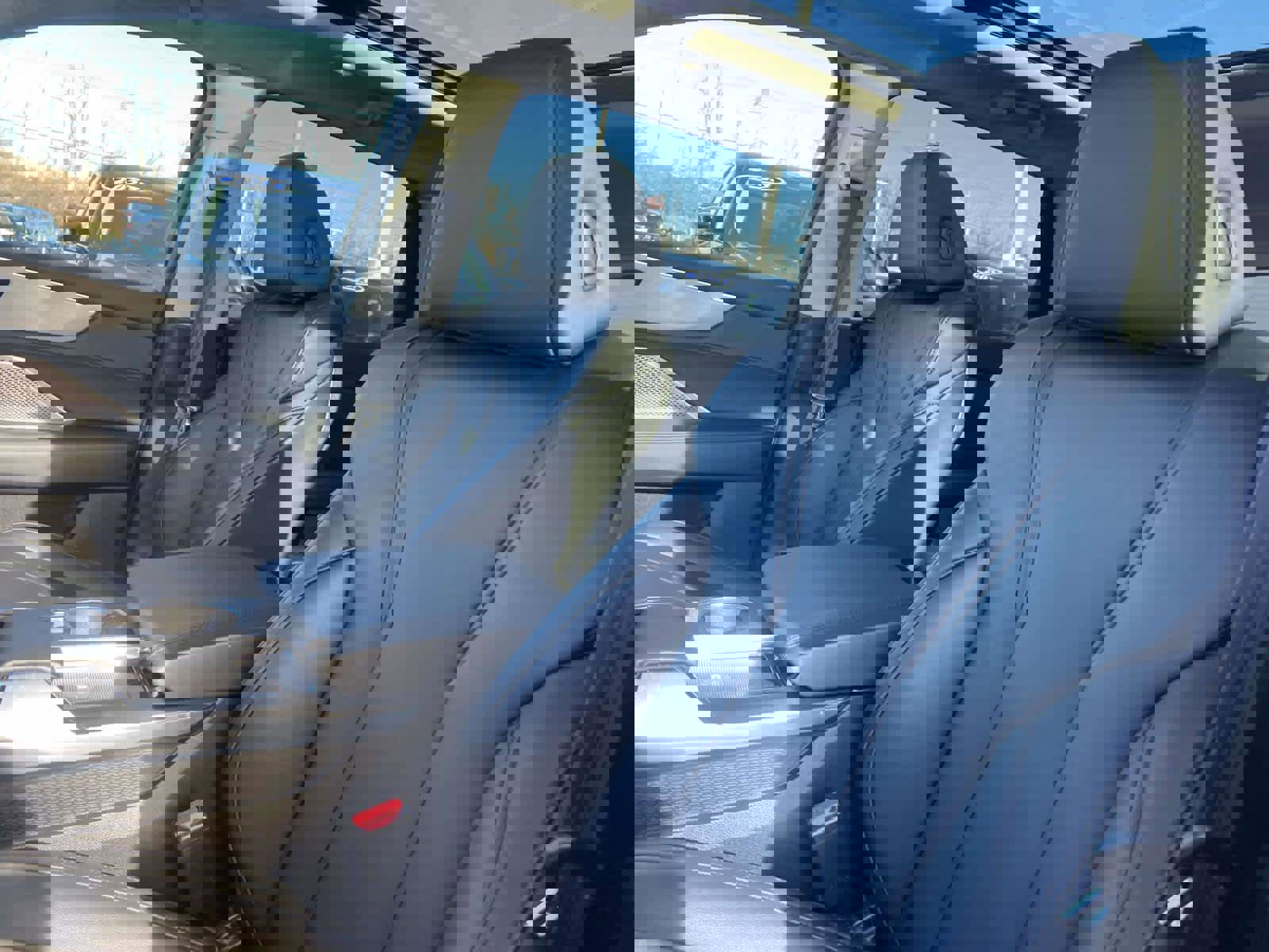 Used 2023 Acura MDX SH-AWD image 10