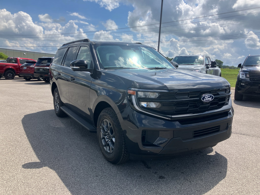 New 2027 Ford Expedition Active AWD/4WD image 3
