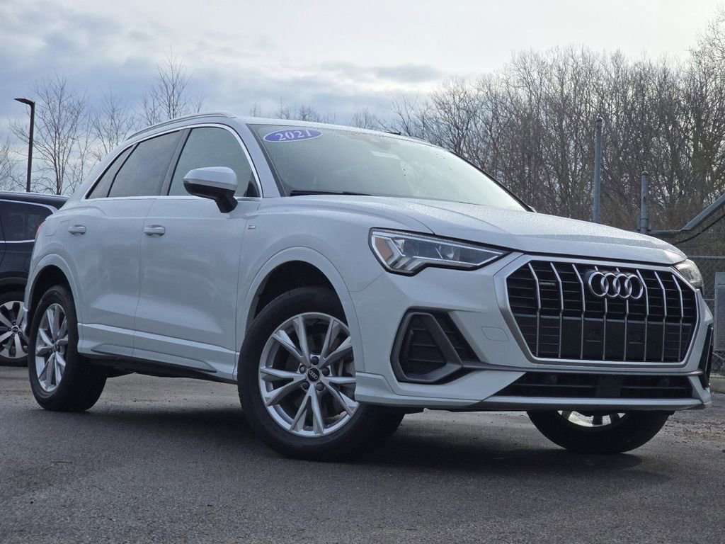 Used 2021 Audi Q3 2.0T Premium Plus w/ Premium Plus Package AWD/4WD image 1