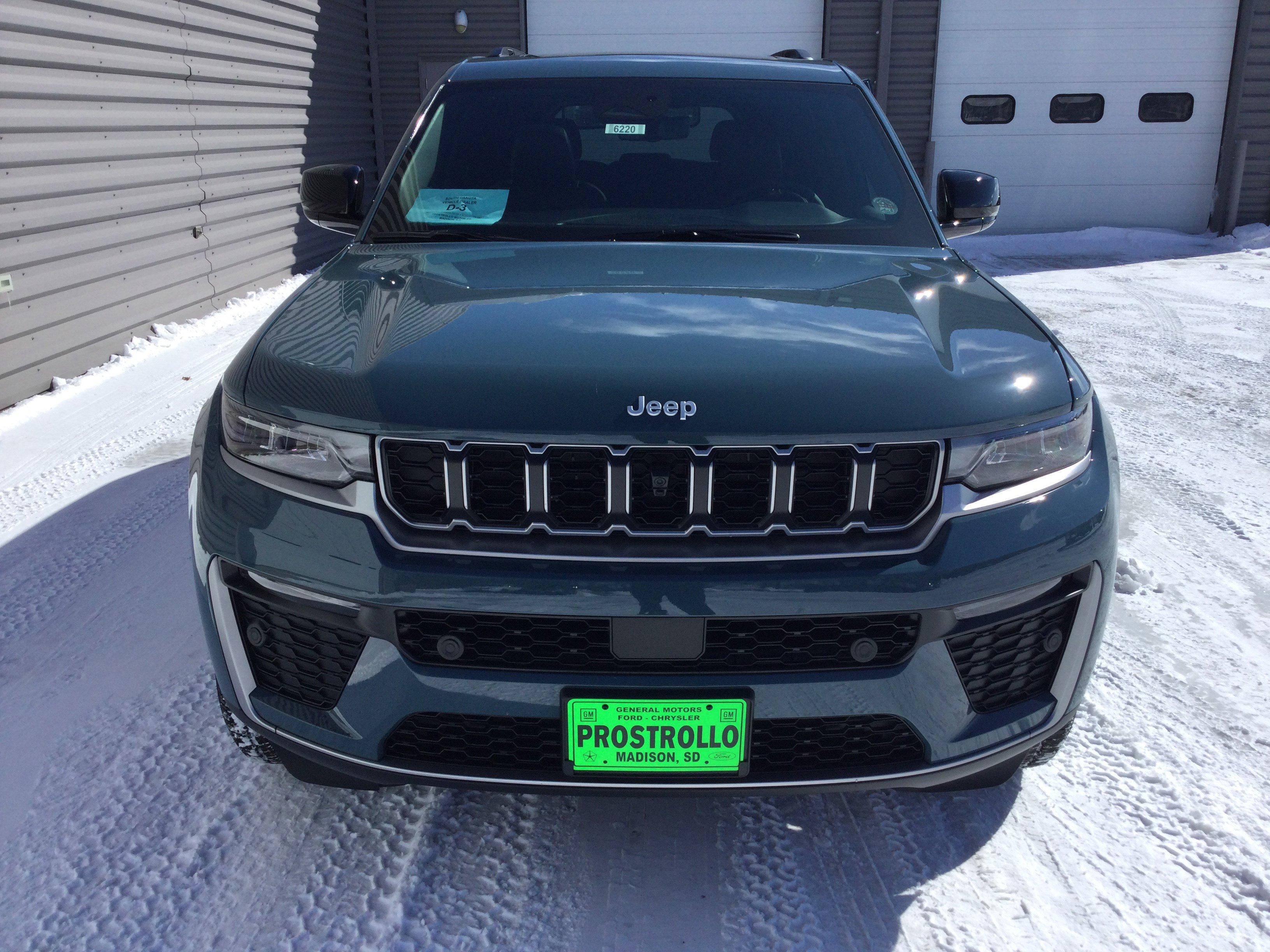 New 2026 Jeep Grand Cherokee Limited AWD/4WD image 3