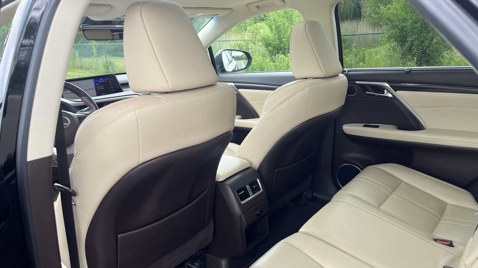 Used 2019 Lexus RX 450h AWD w/ Luxury Package image 31