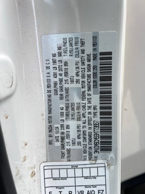 Used 2025 MAZDA CX-30 AWD 2.5 S w/ Preferred Package image 11