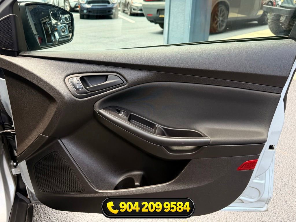 Used 2016 Ford Focus S FWD image 33