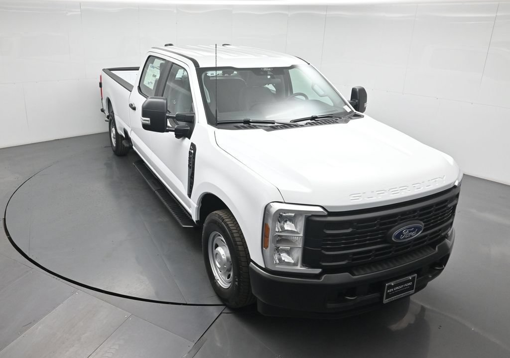 New 2026 Ford F250 XL w/ 360-Degree Camera Package RWD image 32