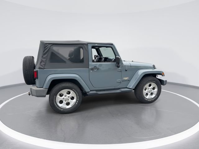 Used 2015 Jeep Wrangler Sahara AWD/4WD image 9