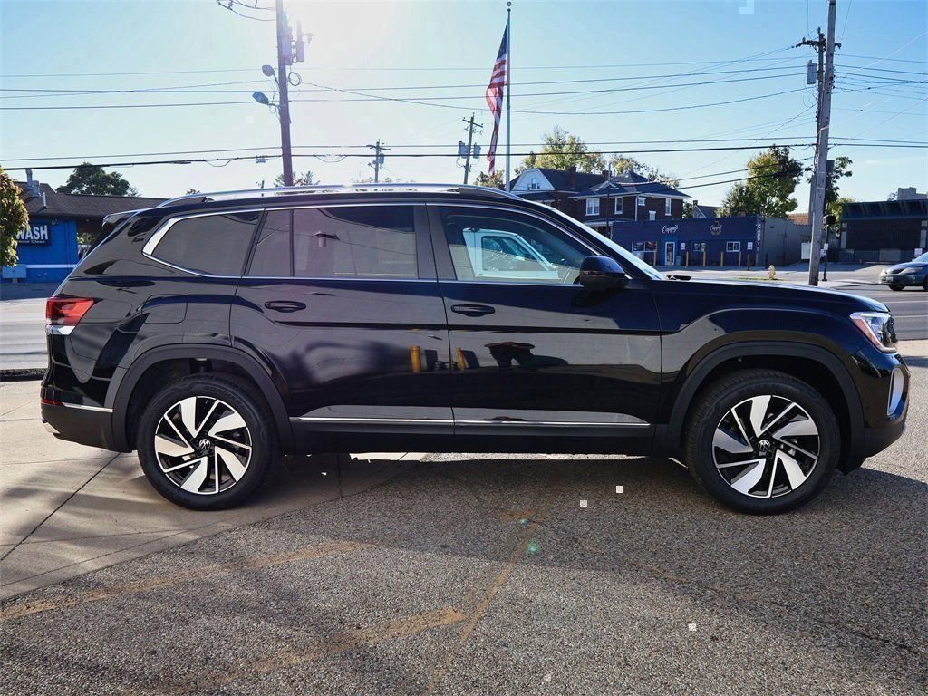 New 2026 Volkswagen Atlas SEL image 6