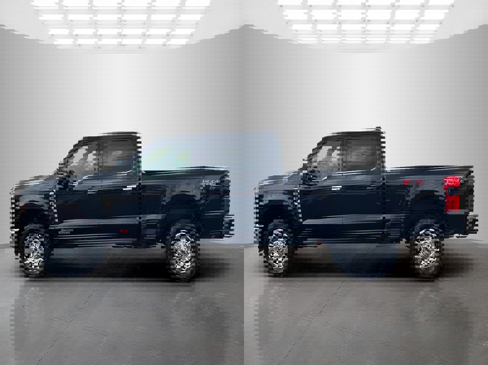 Used 2024 Ford F250 Lariat w/ Lariat Ultimate Package image 8