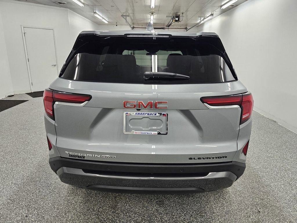 Used 2025 GMC Terrain Elevation AWD/4WD image 5
