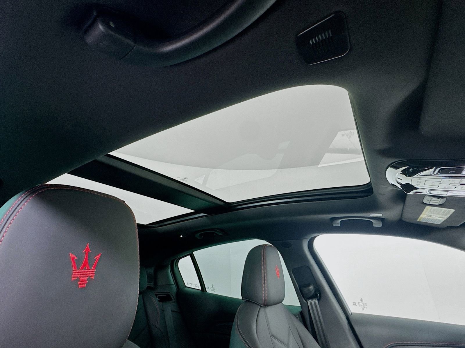 New 2026 Maserati Grecale Modena image 22