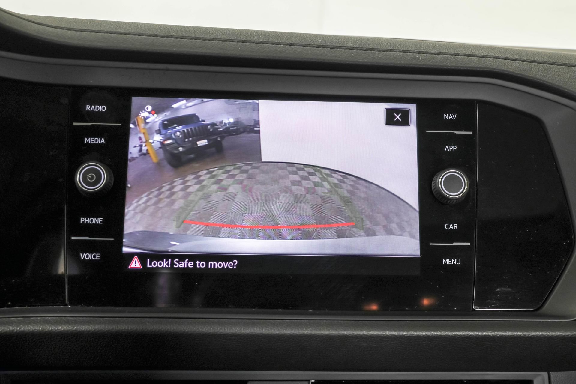 Used 2023 Volkswagen Jetta SEL image 8