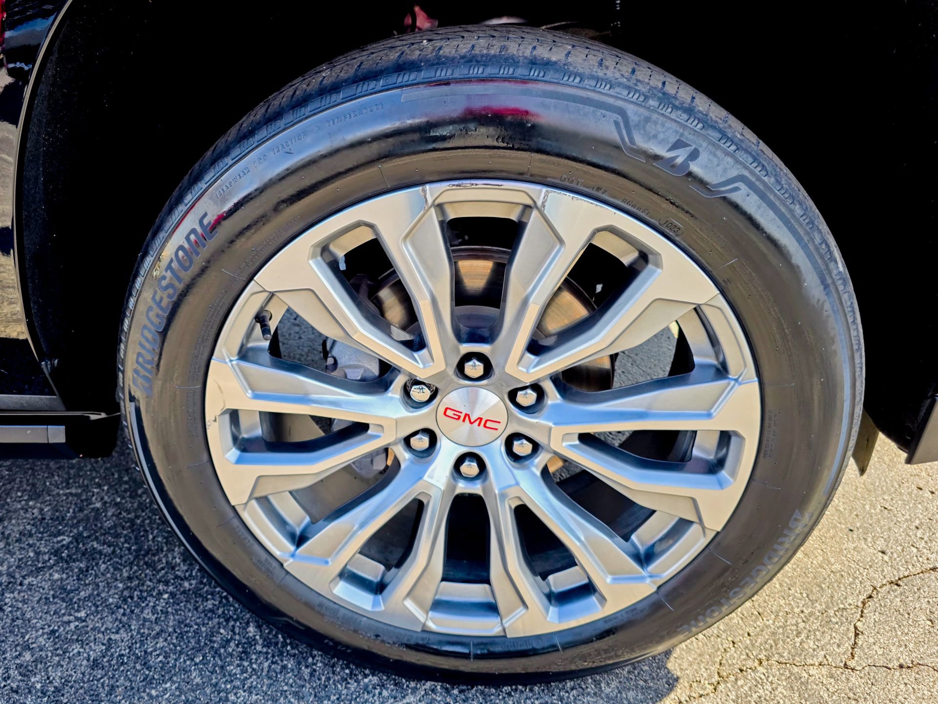 Used 2023 GMC Yukon XL Denali w/ Max Trailering Package image 15