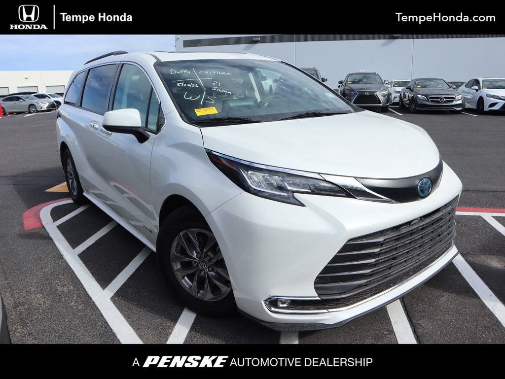 Used 2021 Toyota Sienna XLE