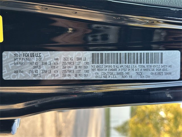 Used 2020 Jeep Gladiator Overland image 41