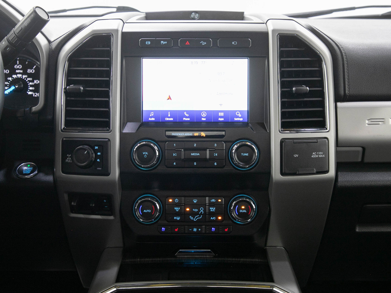Used 2021 Ford F250 Lariat w/ Lariat Ultimate Package AWD/4WD image 15