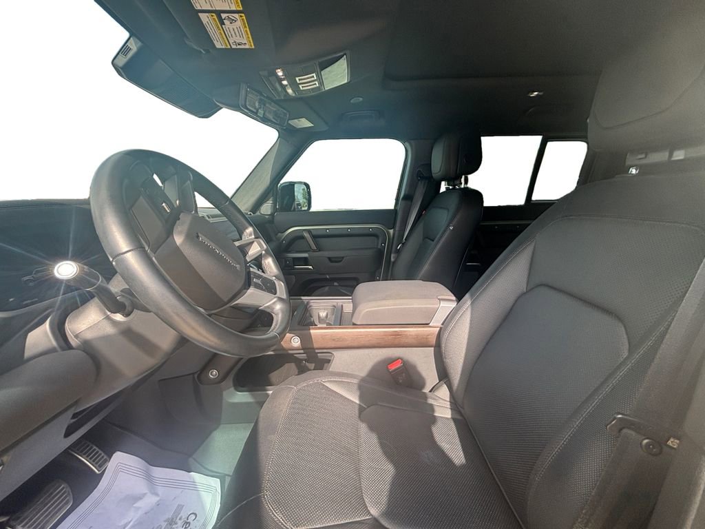 Used 2023 Land Rover Defender 110 X image 9