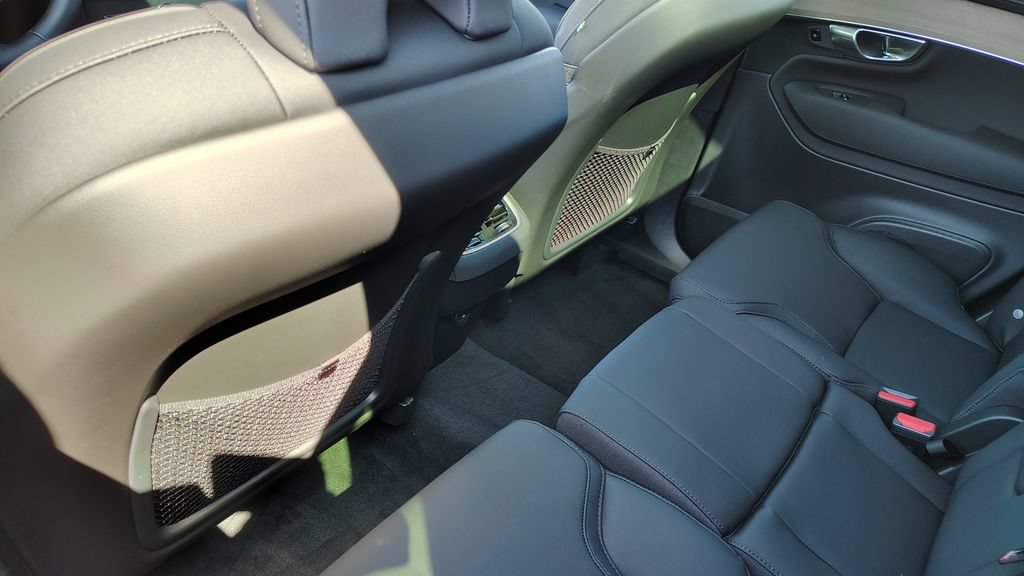 New 2026 Volvo XC90 B6 Plus w/ Protection Package AWD/4WD image 28