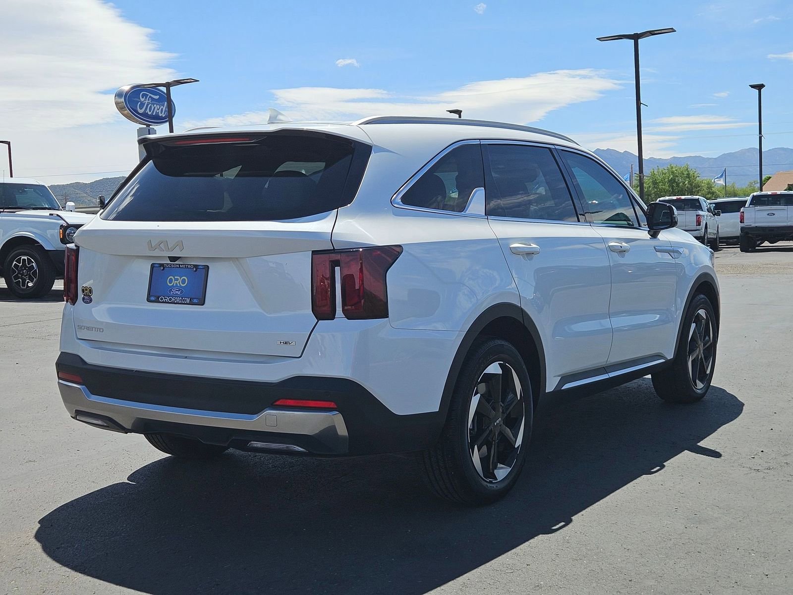 Used 2025 Kia Sorento EX image 5