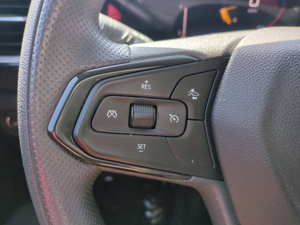 Used 2025 Chevrolet TrailBlazer LT AWD/4WD image 20
