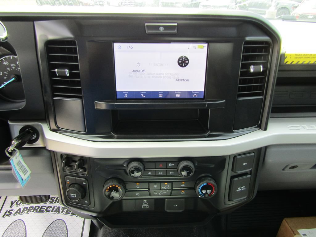 New 2026 Ford F550 4x4 Regular Cab Super Duty image 25