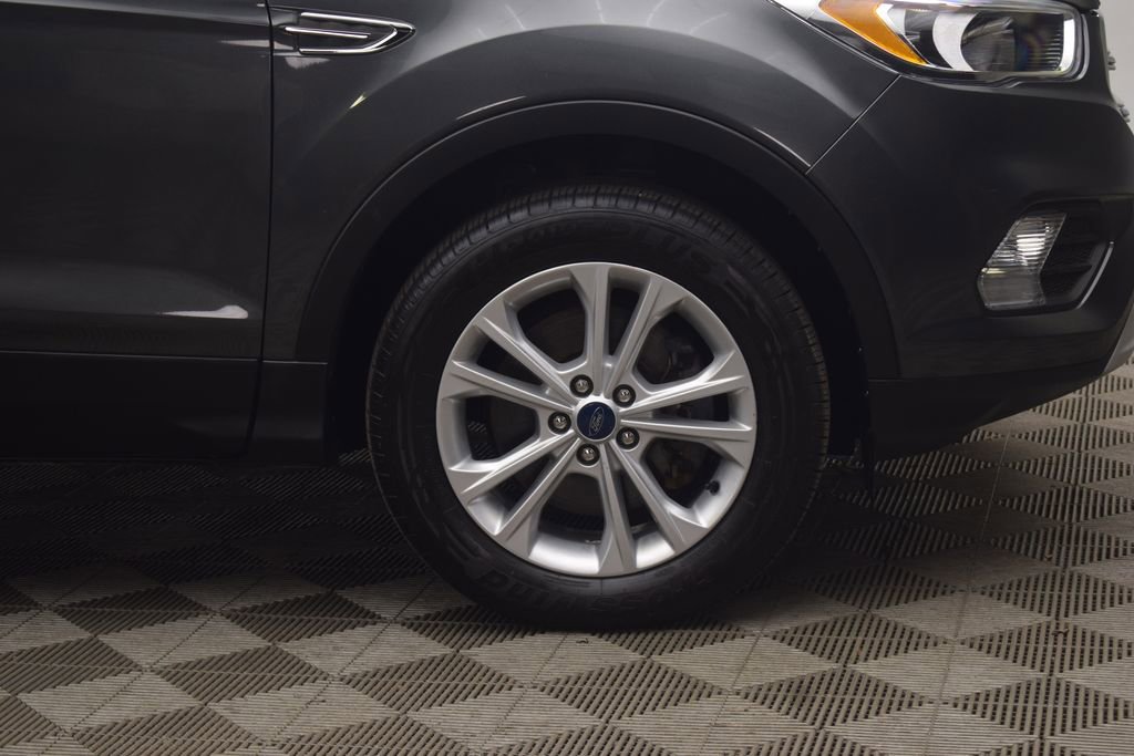 Used 2019 Ford Escape SE image 31